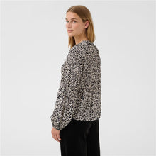 Load image into Gallery viewer, Part Two Siffe Blouse
