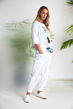 Load image into Gallery viewer, Naya Placement Print Contrast Hem Mint
