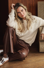 Load image into Gallery viewer, Esqualo Sequin Flower Knit
