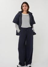 Load image into Gallery viewer, Esqualo Body Warmer Navy
