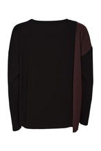 Load image into Gallery viewer, Naya top with front pocket Chocolate &amp; Black
