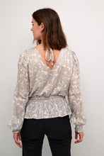 Load image into Gallery viewer, Outlet Kaffe Kaemma Blouse
