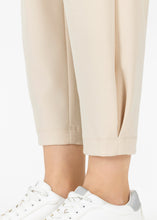 Load image into Gallery viewer, Stehmann Rachell-680 Pants
