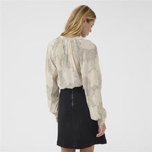 Load image into Gallery viewer, Part Two Svara Blouse Cream
