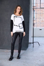 Load image into Gallery viewer, Naya Placement Cube Print Top
