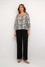 Load image into Gallery viewer, Outlet Kaffe Kadagmar Blouse
