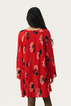 Load image into Gallery viewer, Outlet Part Two Milanas Dress
