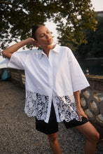 Load image into Gallery viewer, Outlet Kaffe Kamala Shirt
