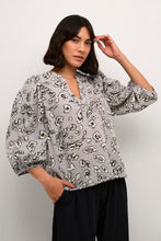 Load image into Gallery viewer, Outlet Kaffe Kalina Blouse
