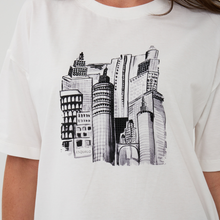 Load image into Gallery viewer, Esqualo Off White City T Shirt
