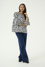 Load image into Gallery viewer, Outlet Kaffe Karoxy Blouse
