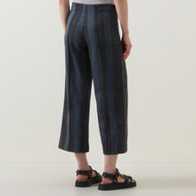Load image into Gallery viewer, Part Two Plaid Llisan Pant
