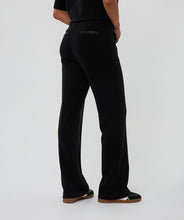 Load image into Gallery viewer, Esqualo Black Joggers
