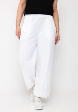 Load image into Gallery viewer, Naya Wide Leg Tuck Hem Detail White
