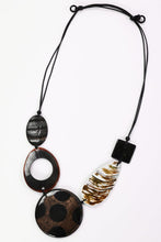 Load image into Gallery viewer, Naya Necklace Five Bead

