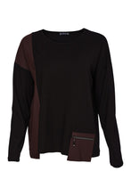 Load image into Gallery viewer, Naya top with front pocket Chocolate &amp; Black
