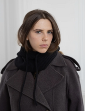 Load image into Gallery viewer, Knitted Snood
