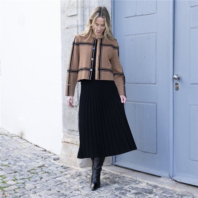 Marble Black Pleated Knit Skirt