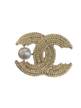 Load image into Gallery viewer, SS25 CC Brooch
