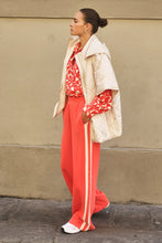 Load image into Gallery viewer, Esqualo Body Warmer Light Sand
