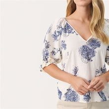 Load image into Gallery viewer, Part Two Rosayln Blouse
