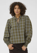 Load image into Gallery viewer, Kaffe Chris Blouse Green
