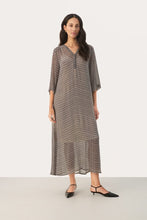 Load image into Gallery viewer, Outlet Part Two Berit Maxi Dress
