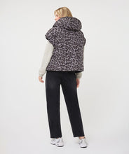 Load image into Gallery viewer, Esqualo Poncho Leopard Reversible
