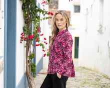 Load image into Gallery viewer, Marble Pink Print Blouse
