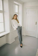 Load image into Gallery viewer, Kaffe Bowie Cardigan Chalk
