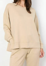 Load image into Gallery viewer, Soya Concept Sweatshirt Sand
