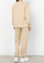 Load image into Gallery viewer, Soya Concept Sweatshirt Sand
