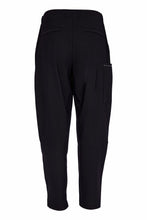 Load image into Gallery viewer, Naya Patch Pocket Pants Black
