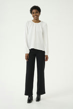 Load image into Gallery viewer, Outlet Kaffe Kalauren Blouse
